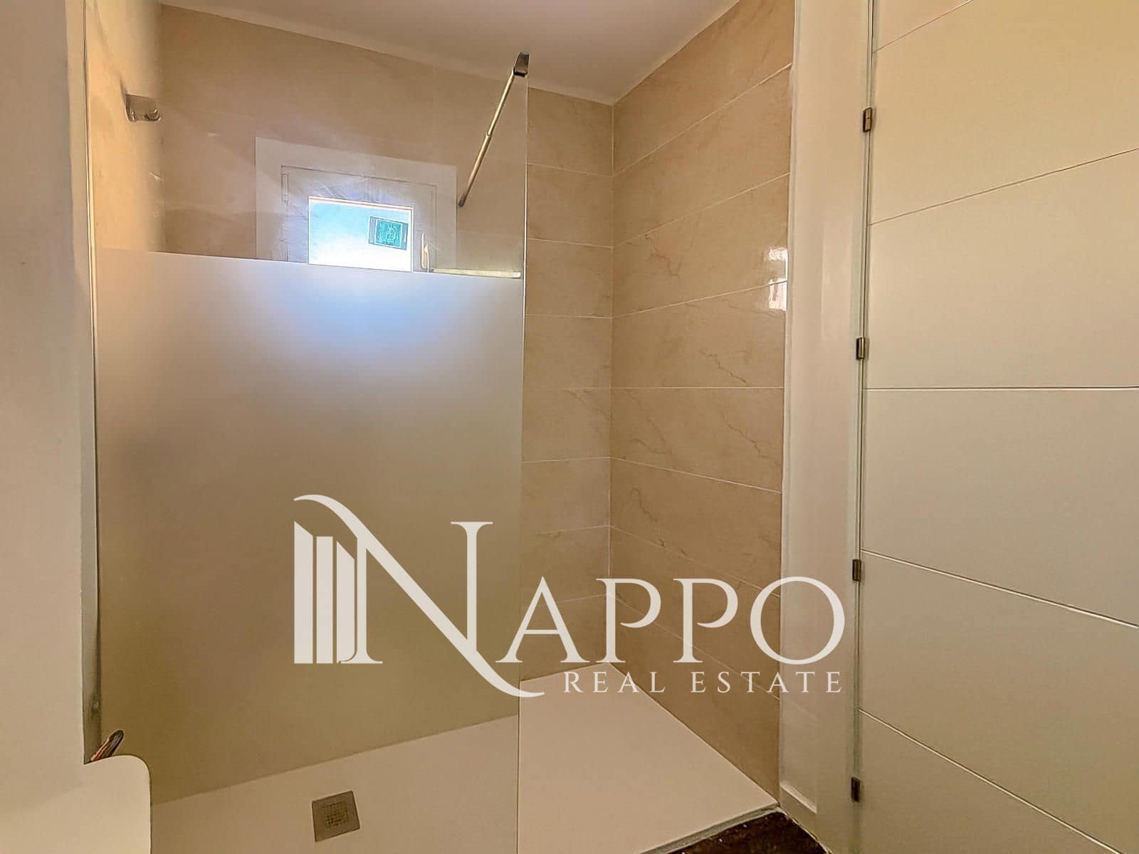 Ático de 2 habitaciones en Palma de Mallorca en venta - 389.000 € (Ref: 9750887)