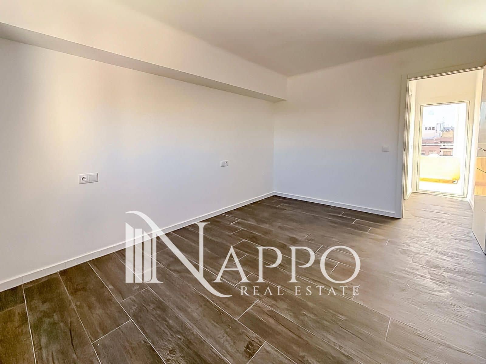 Ático de 2 habitaciones en Palma de Mallorca en venta - 389.000 € (Ref: 9750887)