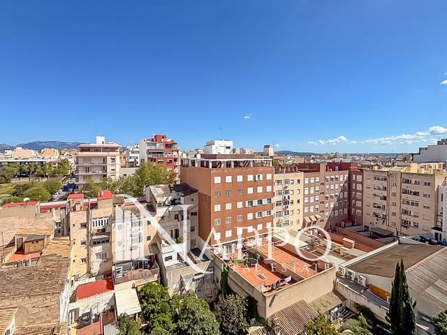 Ático de 2 habitaciones en Plaça de Toros, Palma de Mallorca en venta - 389.000 € (Ref: 9750887)