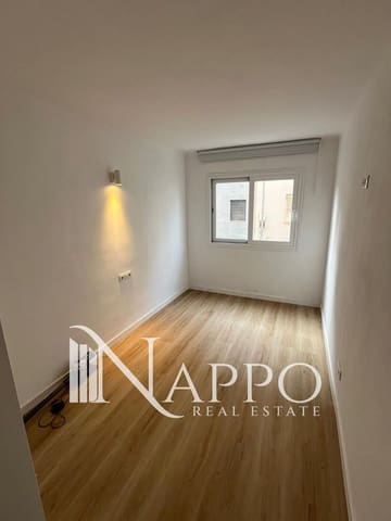 3 bedroom Flat for rent in Foners, Palma de Mallorca - € 2,000 (Ref: 9750889)