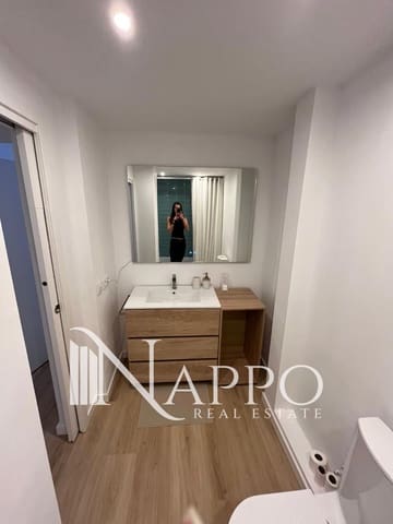 3 bedroom Flat for rent in Foners, Palma de Mallorca - € 2,000 (Ref: 9750889)