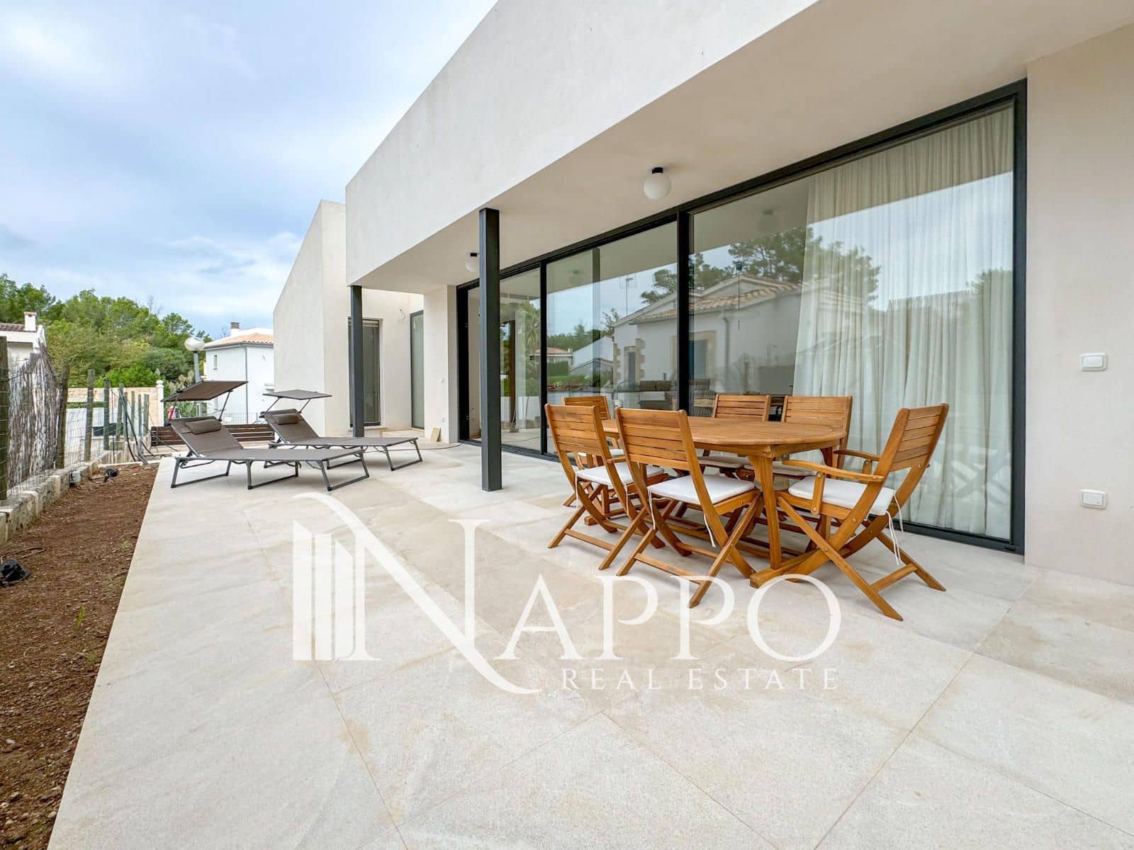 3 soveværelse Byhus til leje i Alcudia med swimmingpool - € 3.500 (Ref: 9750890)