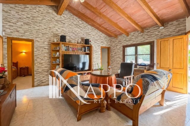 4 soverom Villa til salgs i Santanyí med garasje - € 895 000 (Ref: 9756722)