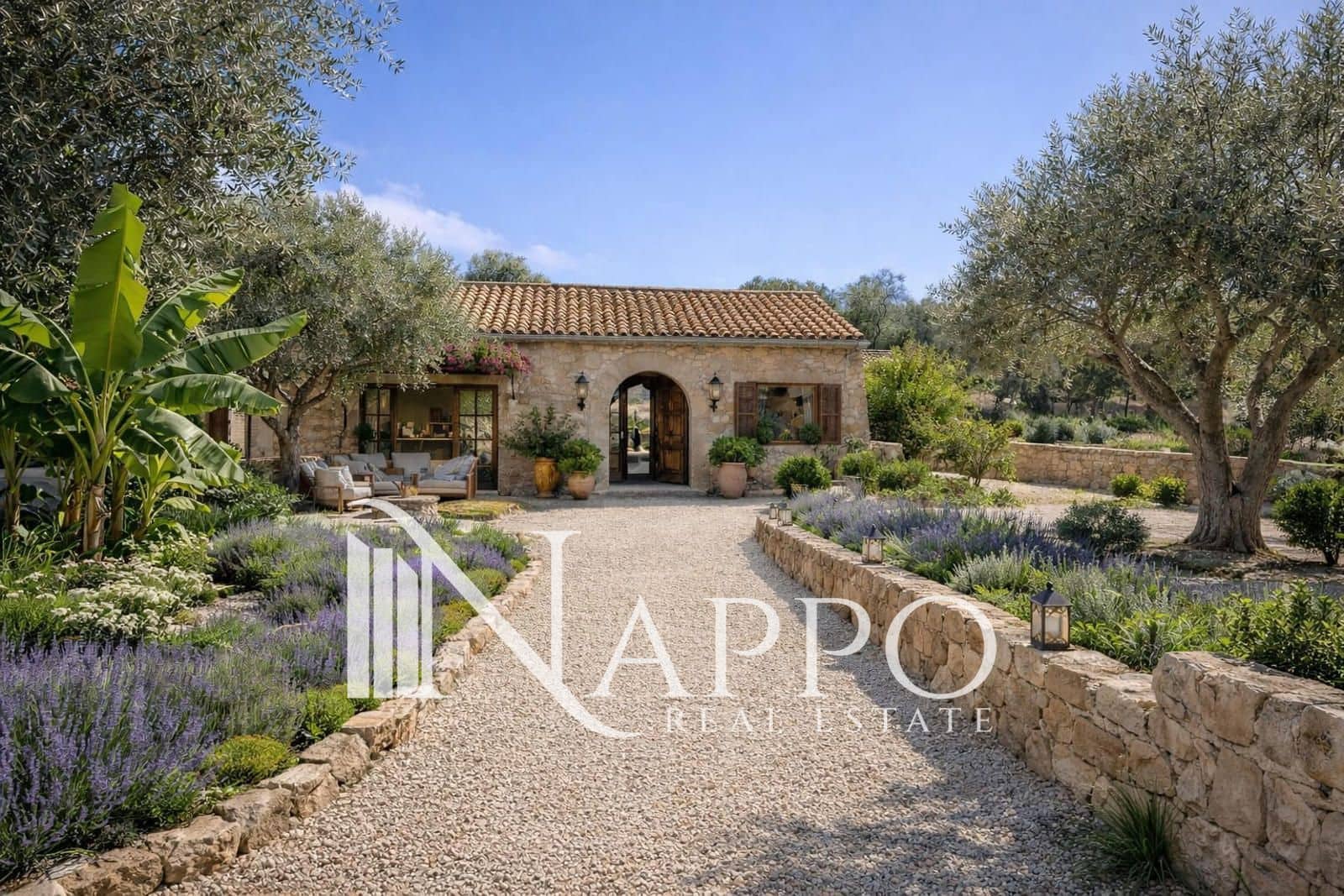 4 bedroom Villa for sale in Santanyi with garage - € 895,000 (Ref: 9756722)