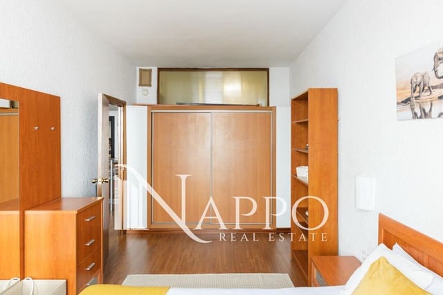 1 makuuhuone Asunto vuokrattavana paikassa Magalluf, Calvià mukana uima-altaan 
autotalli - 2 500 € (Ref: 9756723)