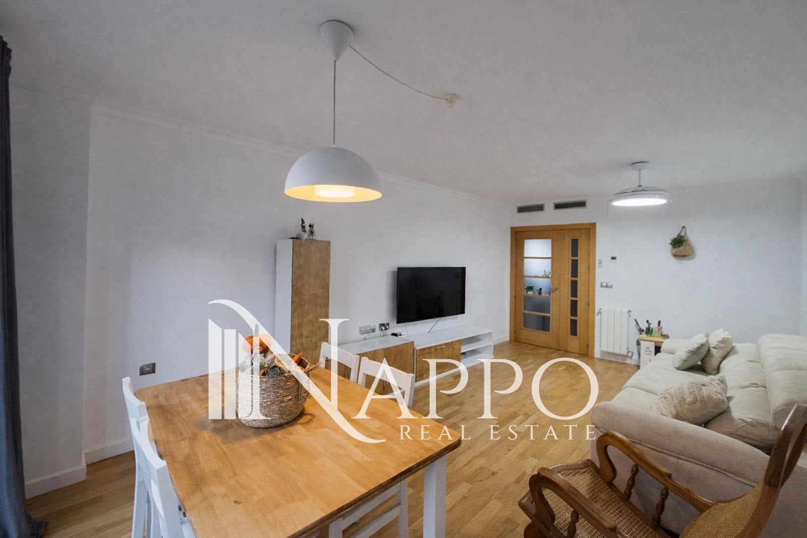 4 sovrum Lägenhet till salu i Albacete stad med garage - 415 000 € (Ref: 9757790)