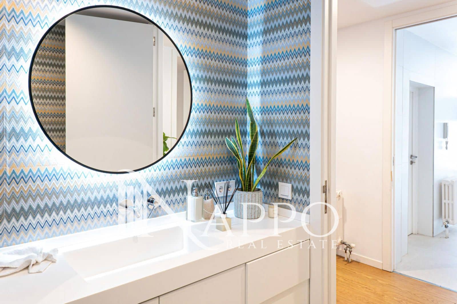 5 soveværelse Villa til leje i Palma de Mallorca med swimmingpool garage - € 20.000 (Ref: 9768977)