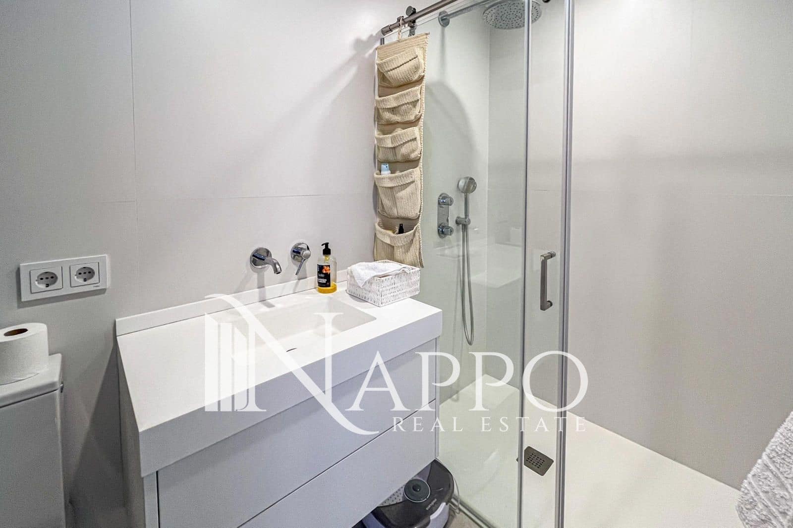 5 soveværelse Villa til leje i Palma de Mallorca med swimmingpool garage - € 20.000 (Ref: 9768977)