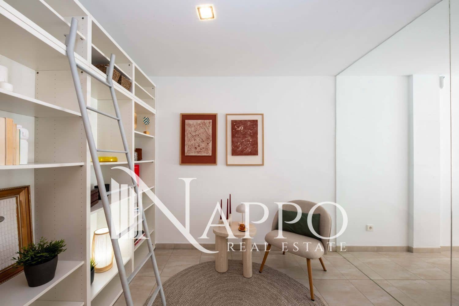 2 bedroom Flat for sale in Palma de Mallorca with pool garage - € 479,000 (Ref: 9782920)