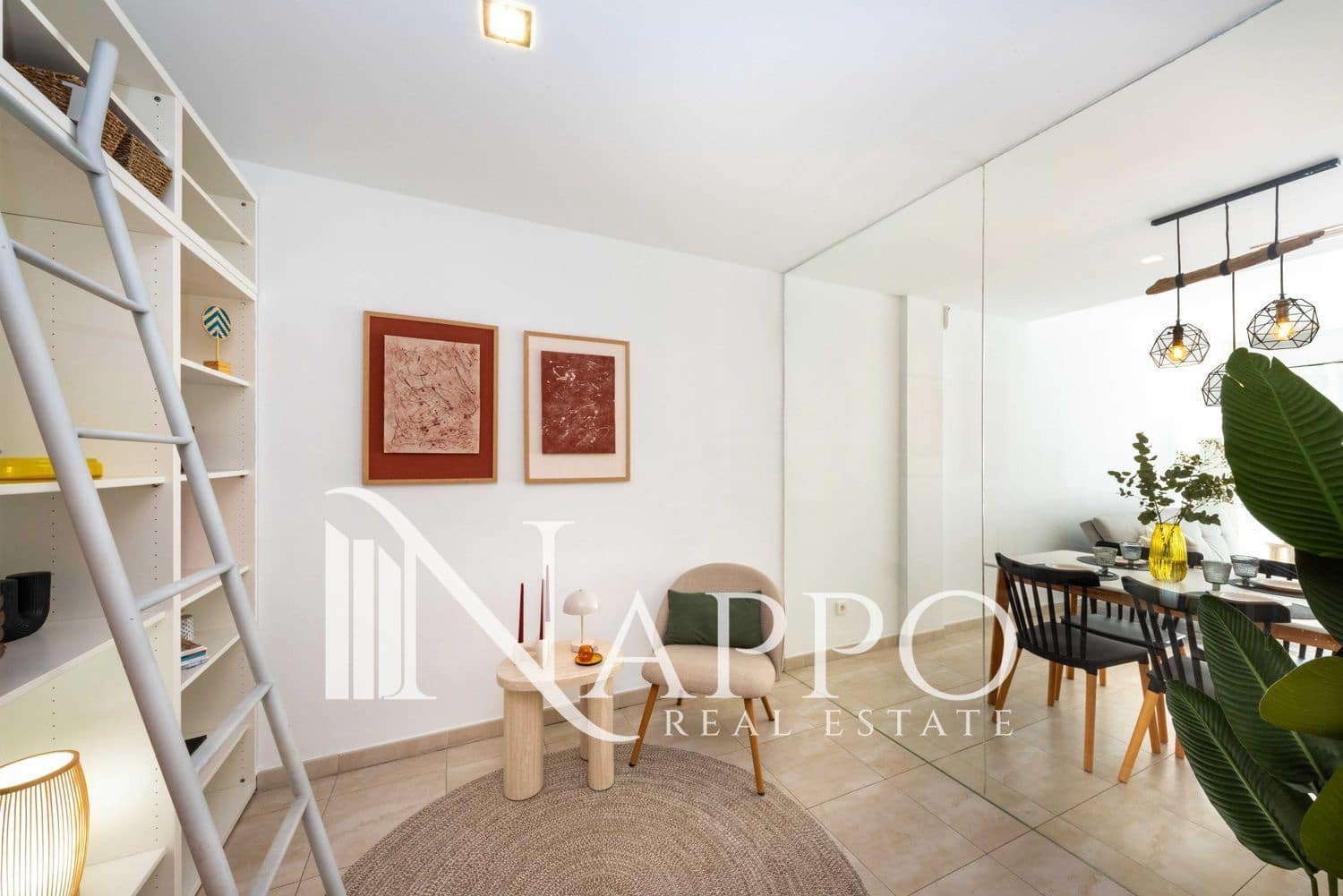 2 bedroom Flat for sale in Palma de Mallorca with pool garage - € 479,000 (Ref: 9782920)