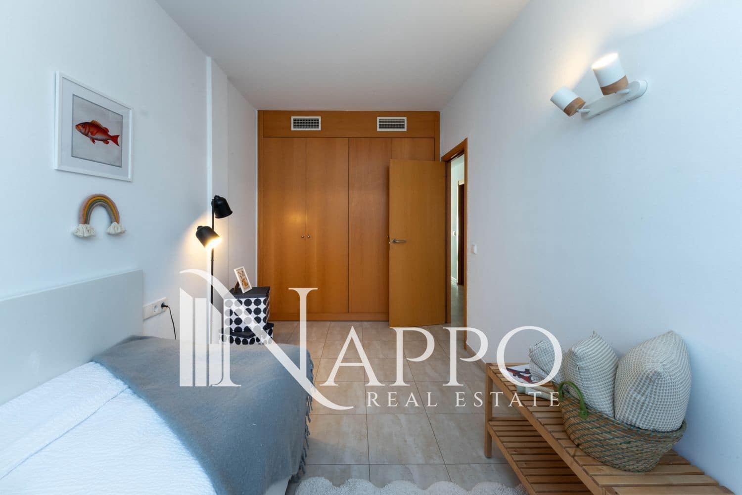 2 bedroom Flat for sale in Palma de Mallorca with pool garage - € 479,000 (Ref: 9782920)