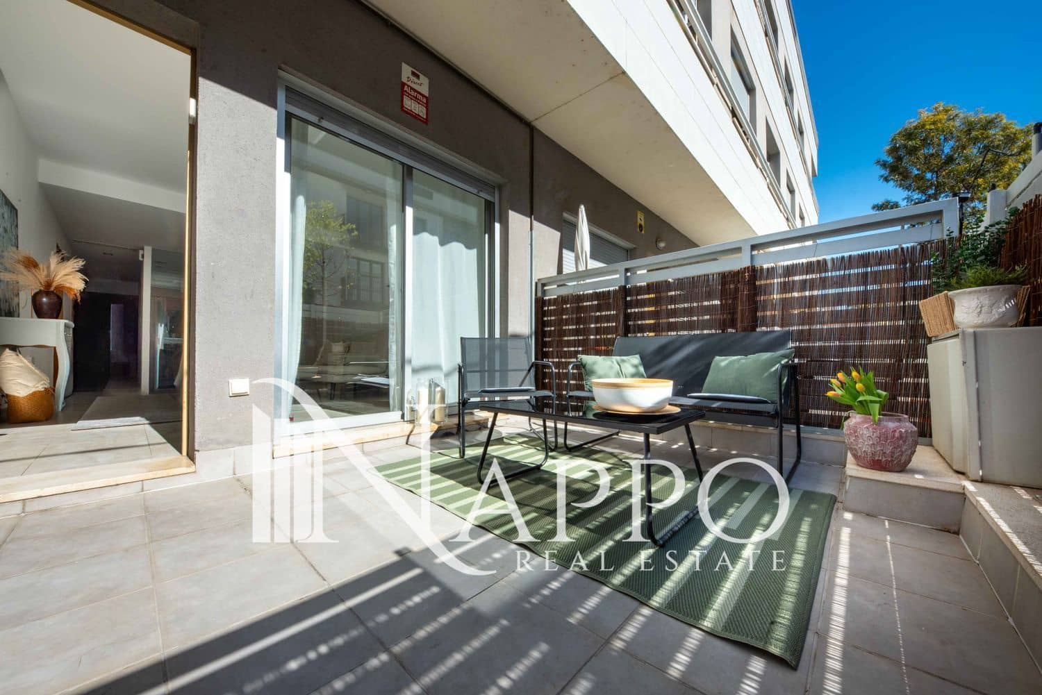 2 bedroom Flat for sale in Palma de Mallorca with pool garage - € 479,000 (Ref: 9782920)