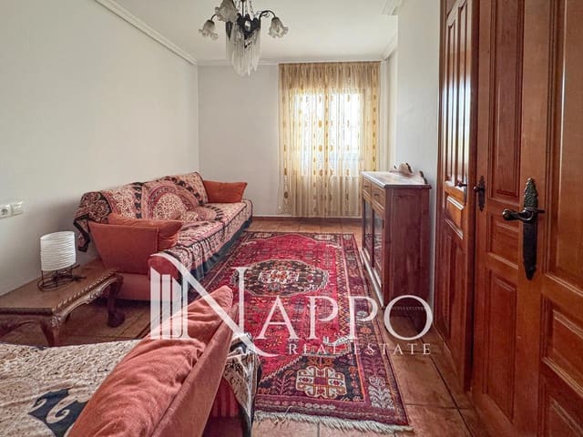 3 bedroom Villa for sale in Labajos with pool garage - € 195,000 (Ref: 9783272)