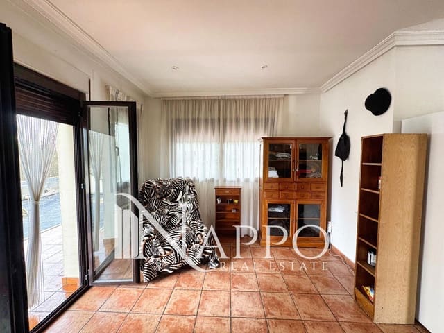 3 Zimmer Villa zu verkaufen in Labajos mit Pool Garage - 195.000 € (Ref: 9783272)