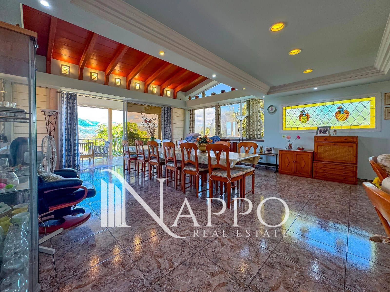 6 sypialnia Willa na sprzedaż w Inca z basenem garażem - 1 800 000 € (Ref: 9784305)