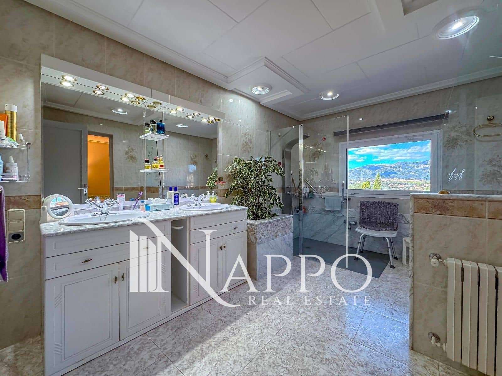 6 sypialnia Willa na sprzedaż w Inca z basenem garażem - 1 800 000 € (Ref: 9784305)