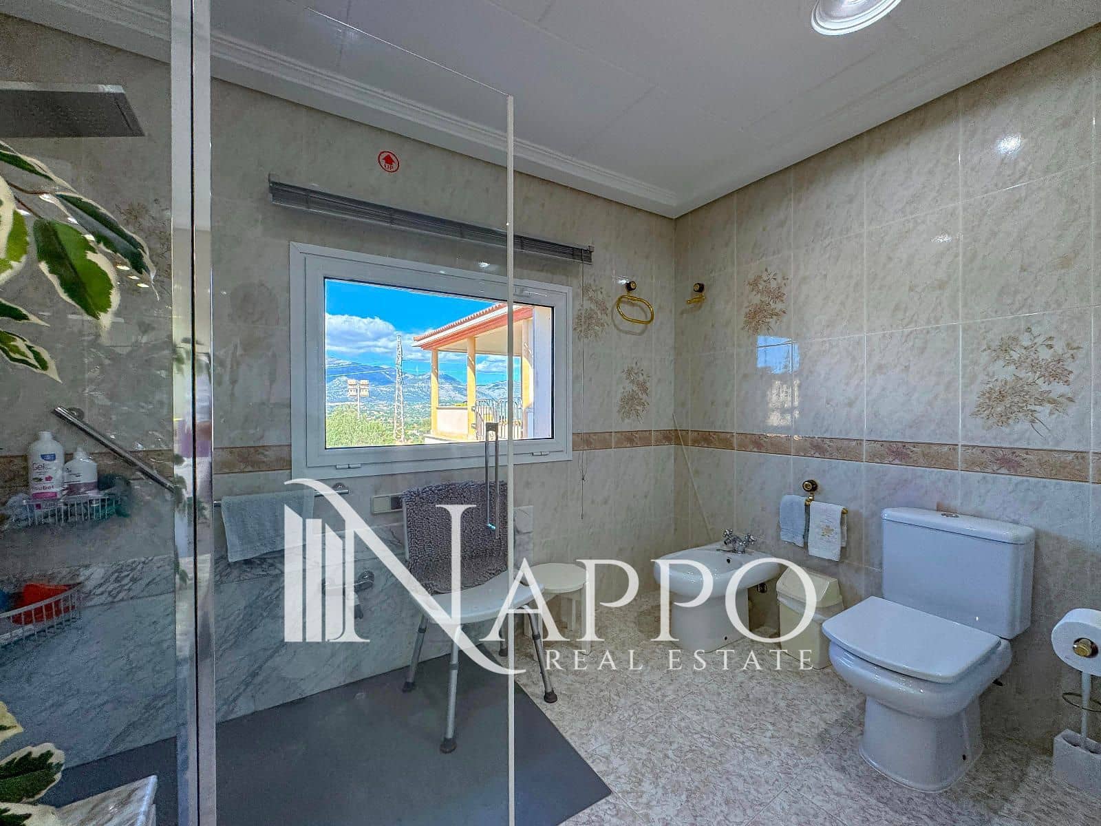 6 sypialnia Willa na sprzedaż w Inca z basenem garażem - 1 800 000 € (Ref: 9784305)