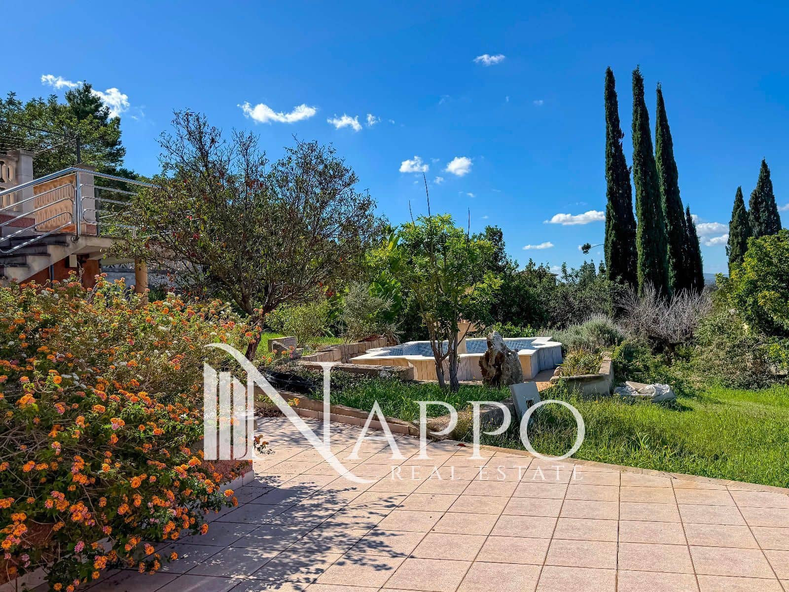 6 sypialnia Willa na sprzedaż w Inca z basenem garażem - 1 800 000 € (Ref: 9784305)