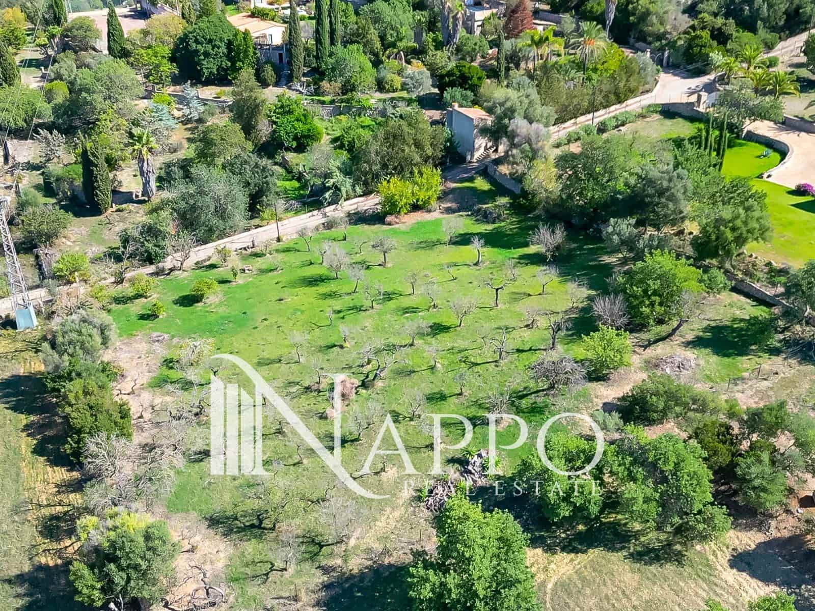 6 sypialnia Willa na sprzedaż w Inca z basenem garażem - 1 800 000 € (Ref: 9784305)