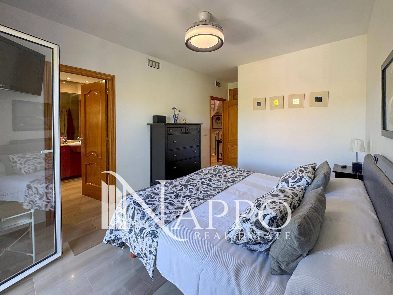 4 slaapkamer Huis te koop in Palma de Mallorca met garage - € 839.000 (Ref: 9787723)
