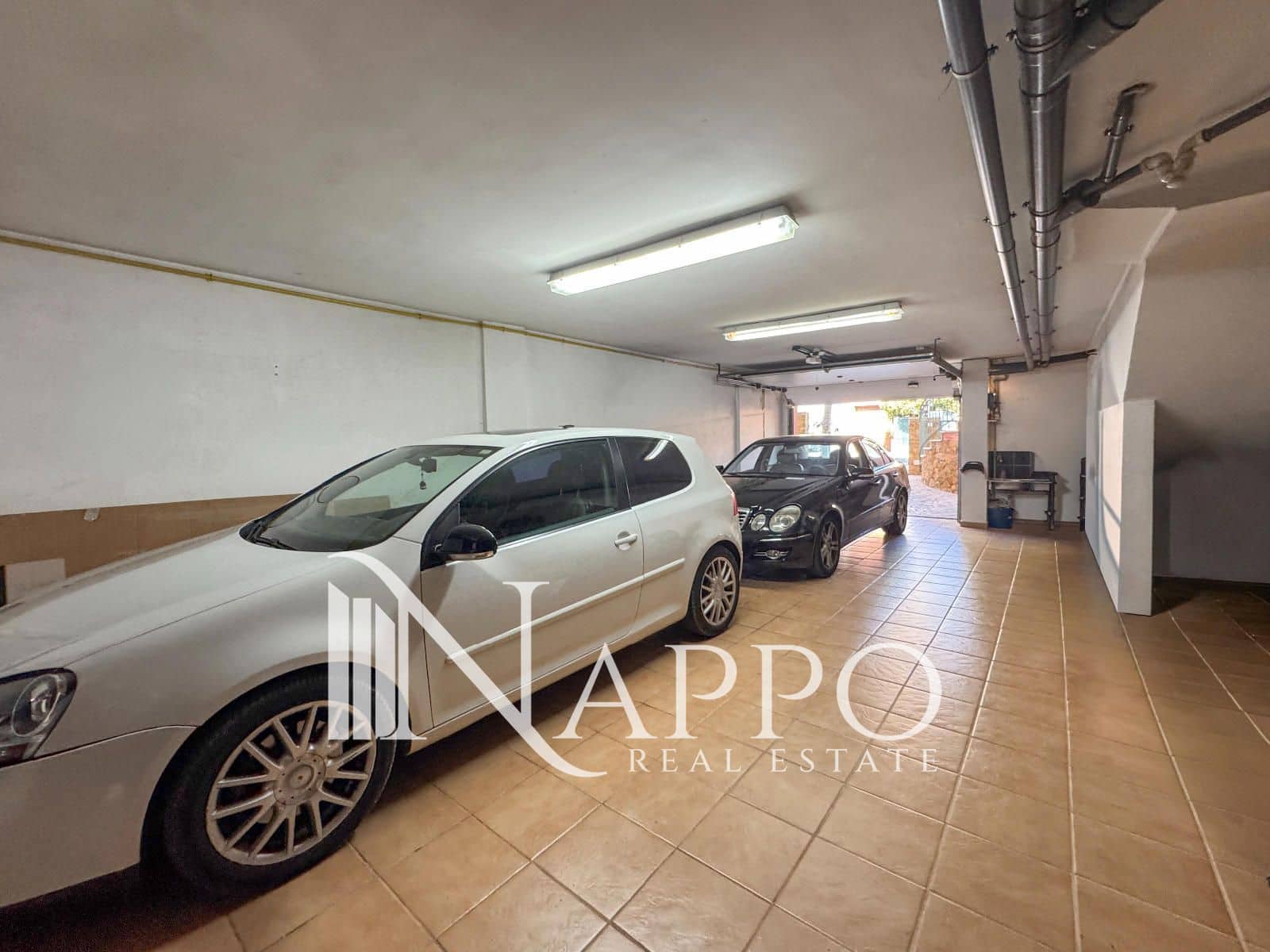 4 slaapkamer Huis te koop in Palma de Mallorca met garage - € 839.000 (Ref: 9787723)