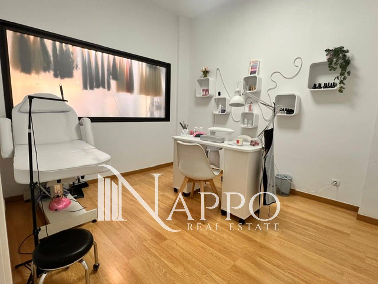 Komercyjne do wynajęcia w Palma de Mallorca - 940 € (Ref: 9788777)