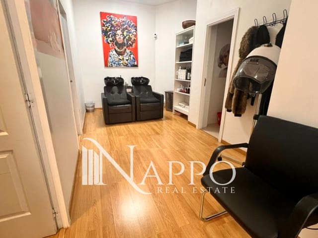 Komercyjne do wynajęcia w Palma de Mallorca - 940 € (Ref: 9788777)