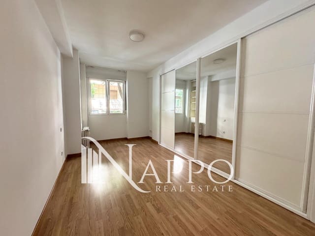 Piso de 3 habitaciones en Lista, Madrid ciudad en alquiler - 2.800 € (Ref: 9789426)