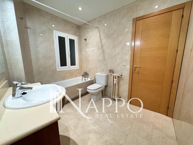 Piso de 3 habitaciones en Lista, Madrid ciudad en alquiler - 2.800 € (Ref: 9789426)