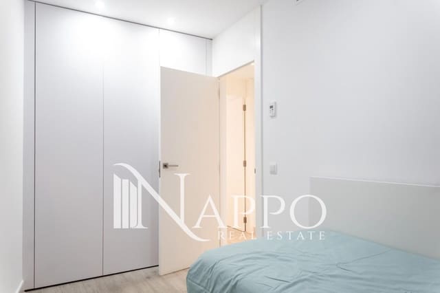 3 quarto Apartamento para arrendar em Puerto de Alcudia, Alcúdia - 3 500 € (Ref: 9789628)