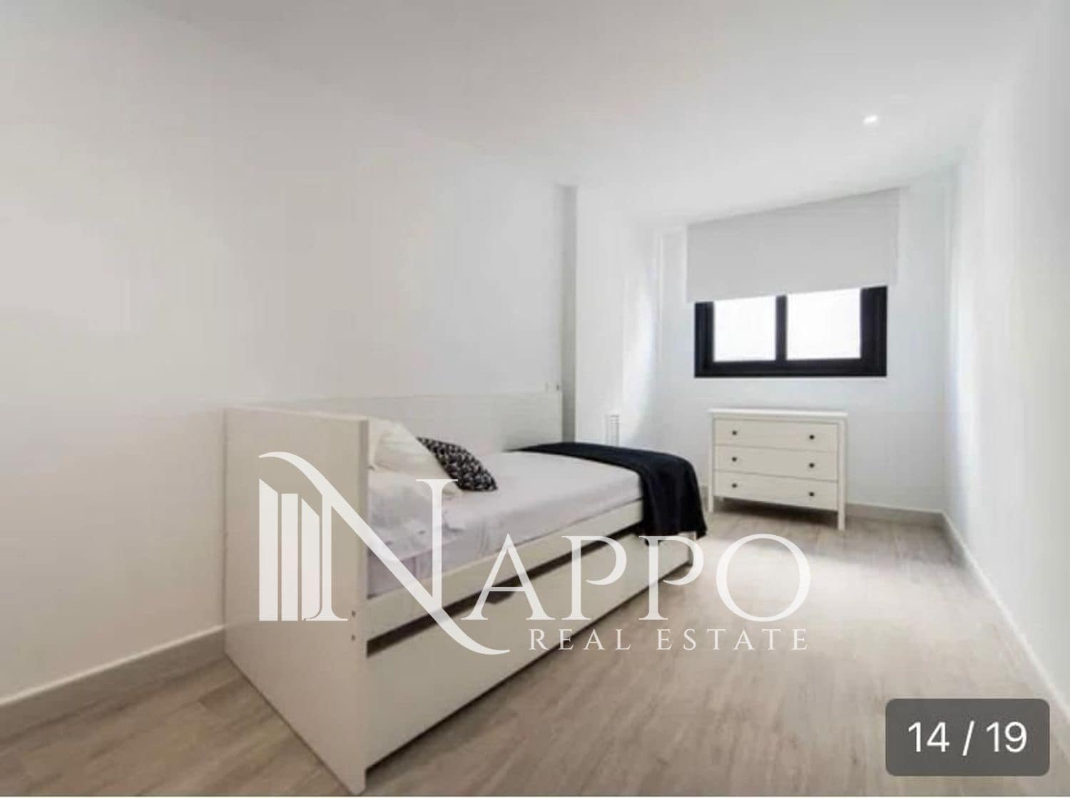 3 quarto Apartamento para arrendar em Puerto de Alcudia - 3 500 € (Ref: 9789628)