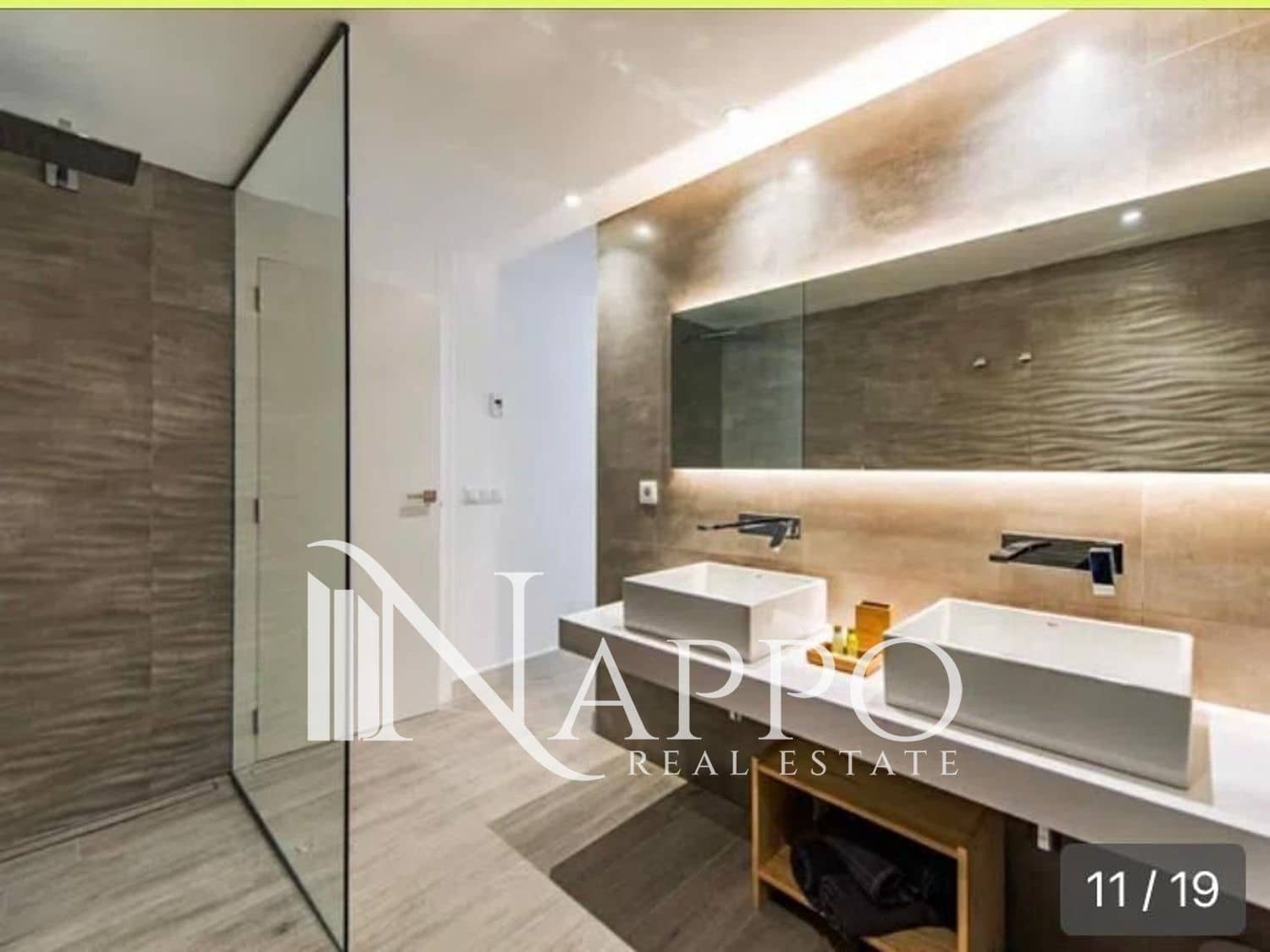 3 quarto Apartamento para arrendar em Puerto de Alcudia - 3 500 € (Ref: 9789628)