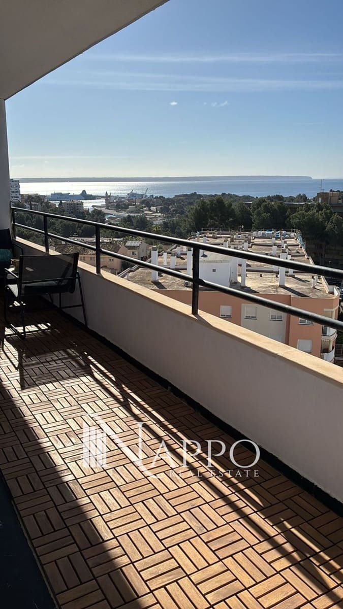 1 soveværelse Penthouse til salg i Cala Mayor med garage - € 377.000 (Ref: 9789850)