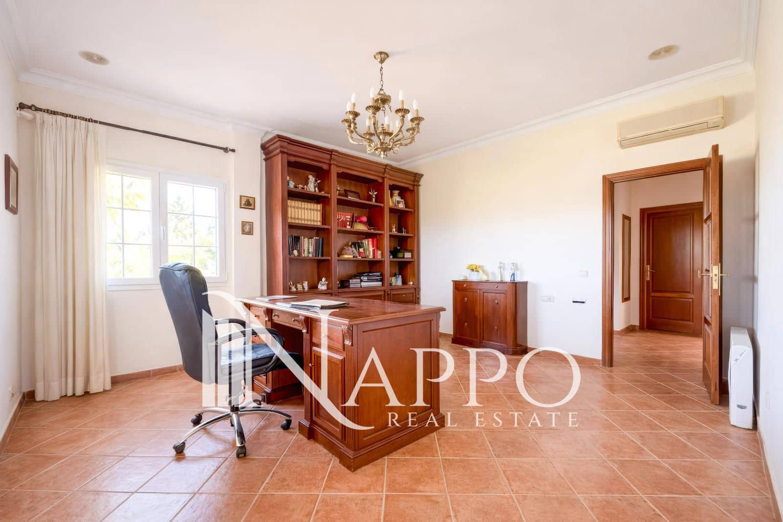 6 soveværelse Villa til salg i Marratxi med swimmingpool garage - € 3.200.000 (Ref: 9795070)