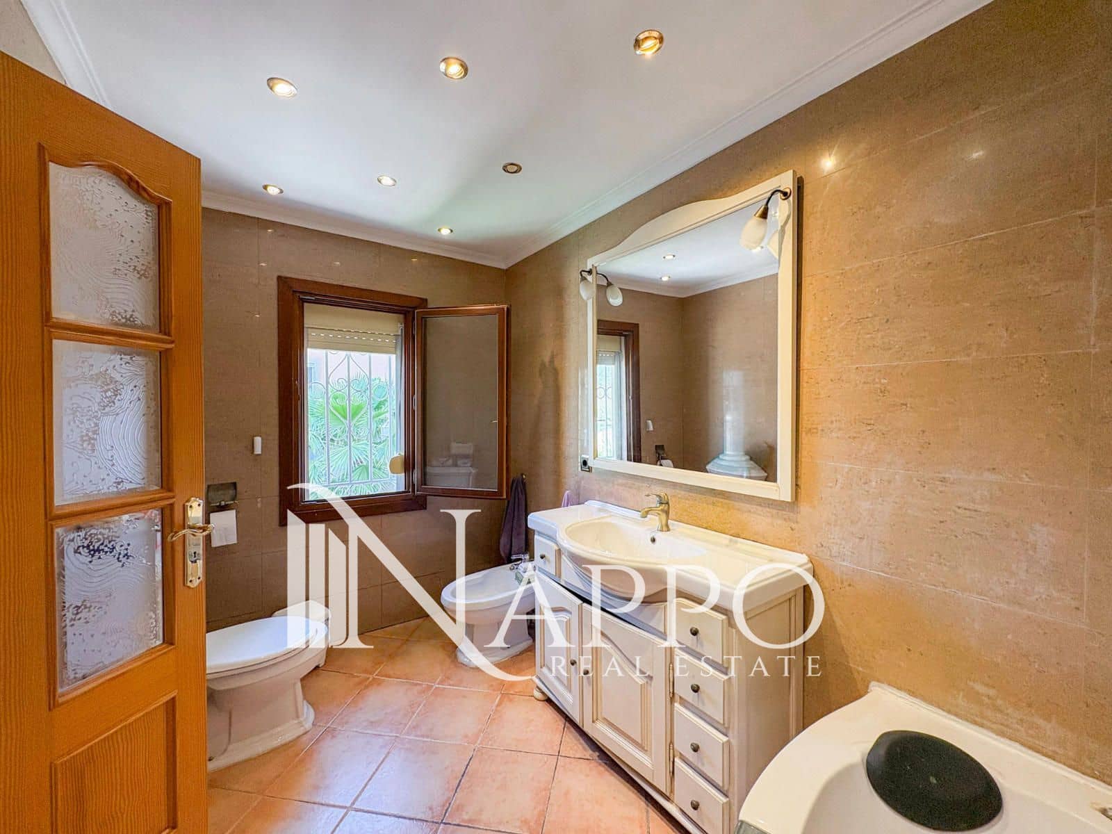 Chalet de 6 habitaciones en Palmanova en venta con piscina garaje - 1.785.000 € (Ref: 9795509)