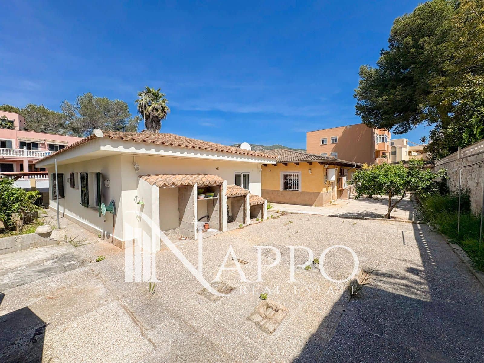 Chalet de 6 habitaciones en Palmanova en venta con piscina garaje - 1.785.000 € (Ref: 9795509)