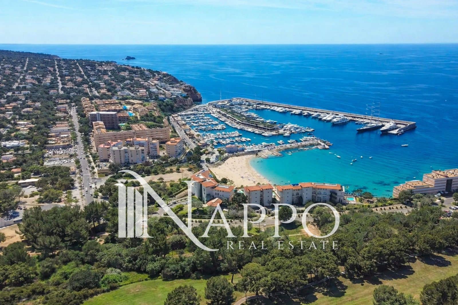 2 chambre Appartement à vendre à Santa Ponsa avec piscine garage - 870 000 € (Ref: 9795708)