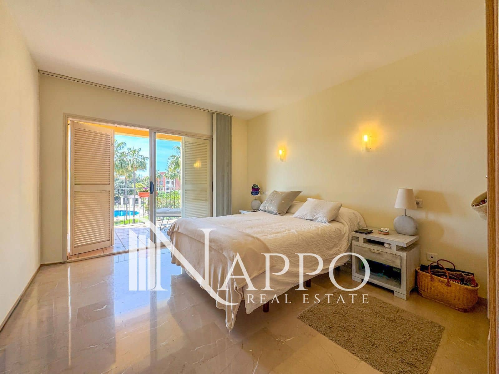 2 chambre Appartement à vendre à Santa Ponsa avec piscine garage - 870 000 € (Ref: 9795708)