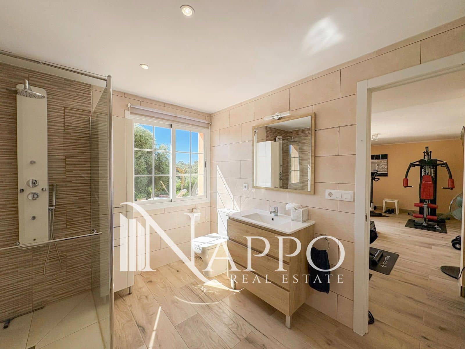 4 slaapkamer Villa te koop in L'Aranjassa / S'Aranjassa met zwembad garage - € 1.950.000 (Ref: 9795709)