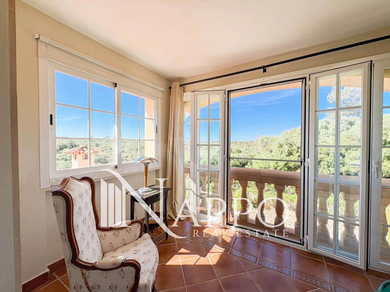 4 slaapkamer Villa te koop in L'Aranjassa / S'Aranjassa met zwembad garage - € 1.950.000 (Ref: 9795709)