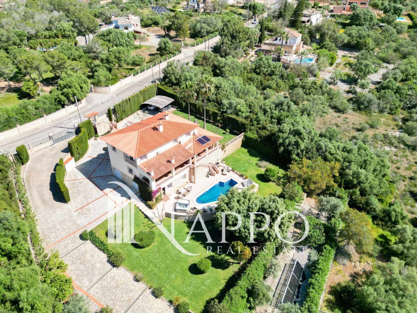 4 slaapkamer Villa te koop in L'Aranjassa / S'Aranjassa met zwembad garage - € 1.950.000 (Ref: 9795709)