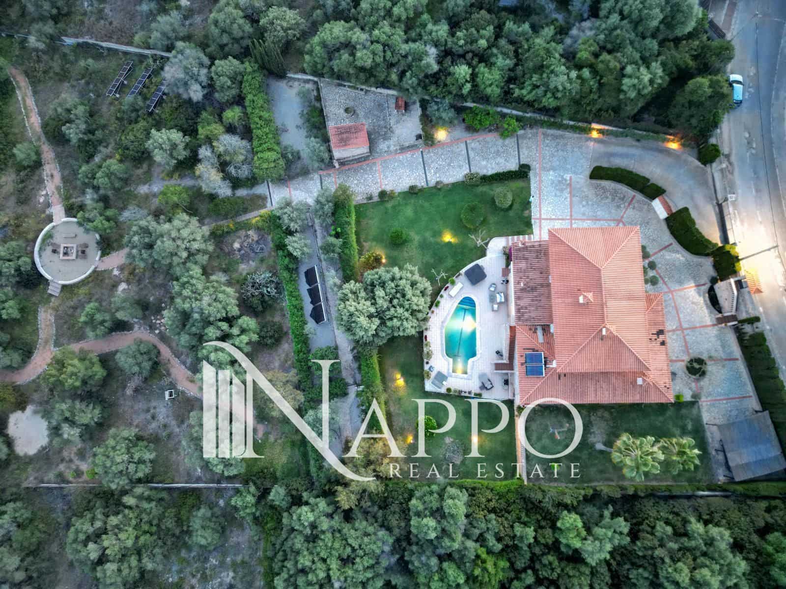 4 slaapkamer Villa te koop in L'Aranjassa / S'Aranjassa met zwembad garage - € 1.950.000 (Ref: 9795709)