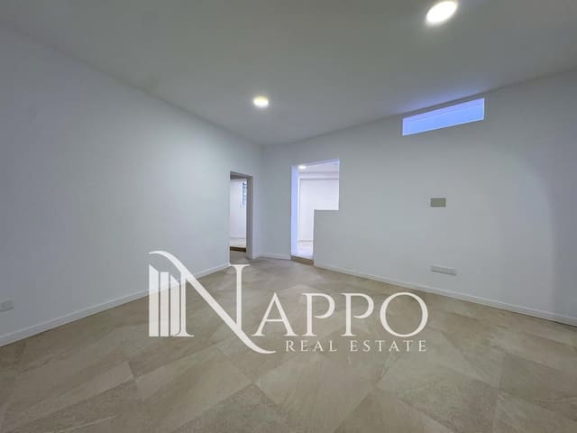 Piso de 3 habitaciones en Cala Mayor, Palma de Mallorca en venta con piscina - 295.000 € (Ref: 9799972)