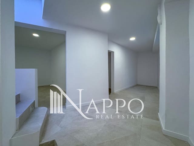 Piso de 3 habitaciones en Cala Mayor, Palma de Mallorca en venta con piscina - 295.000 € (Ref: 9799972)