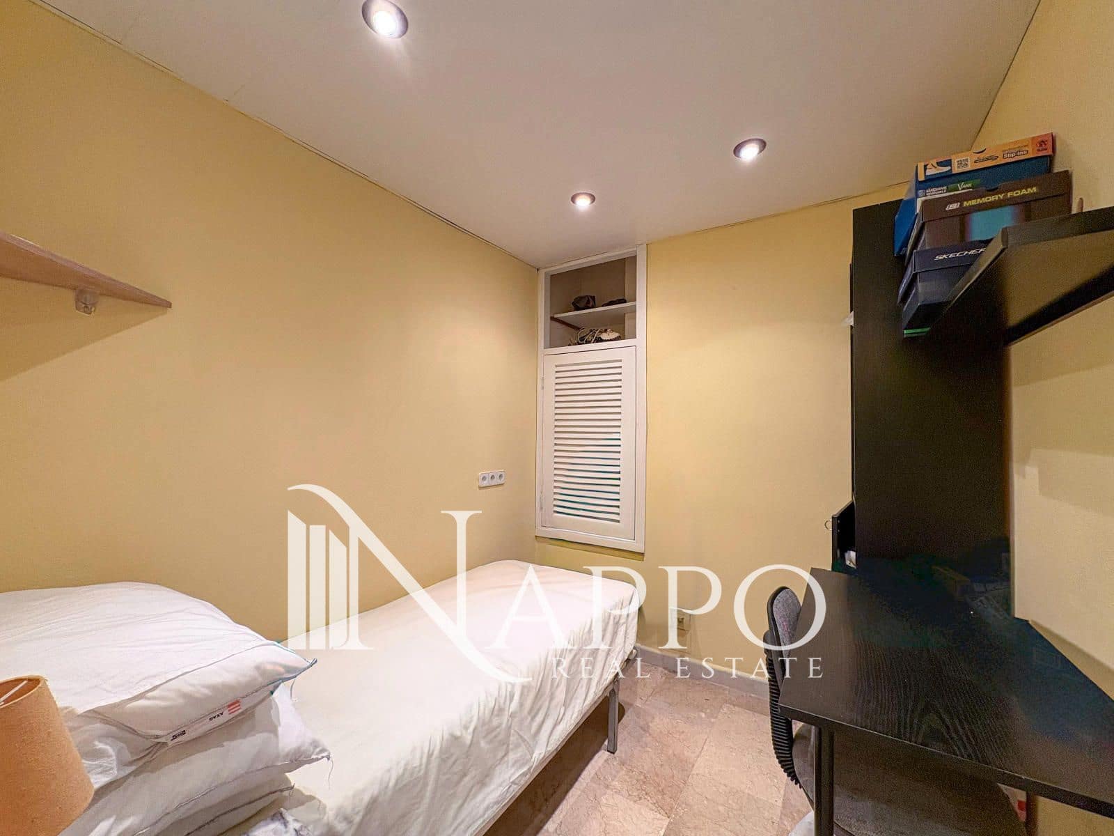 Piso de 2 habitaciones en Cala Mayor en venta con piscina - 587.000 € (Ref: 9802665)