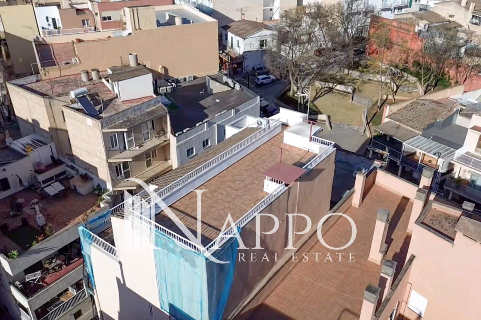 Piso de 2 habitaciones en Cala Mayor en venta con piscina - 587.000 € (Ref: 9802665)