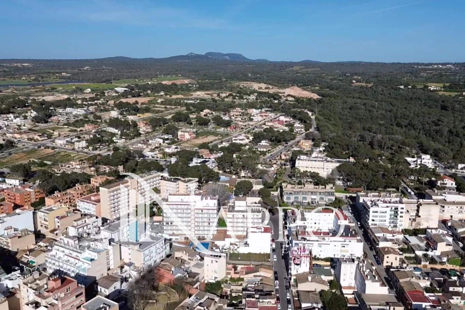 Piso de 2 habitaciones en Cala Mayor en venta con piscina - 587.000 € (Ref: 9802665)