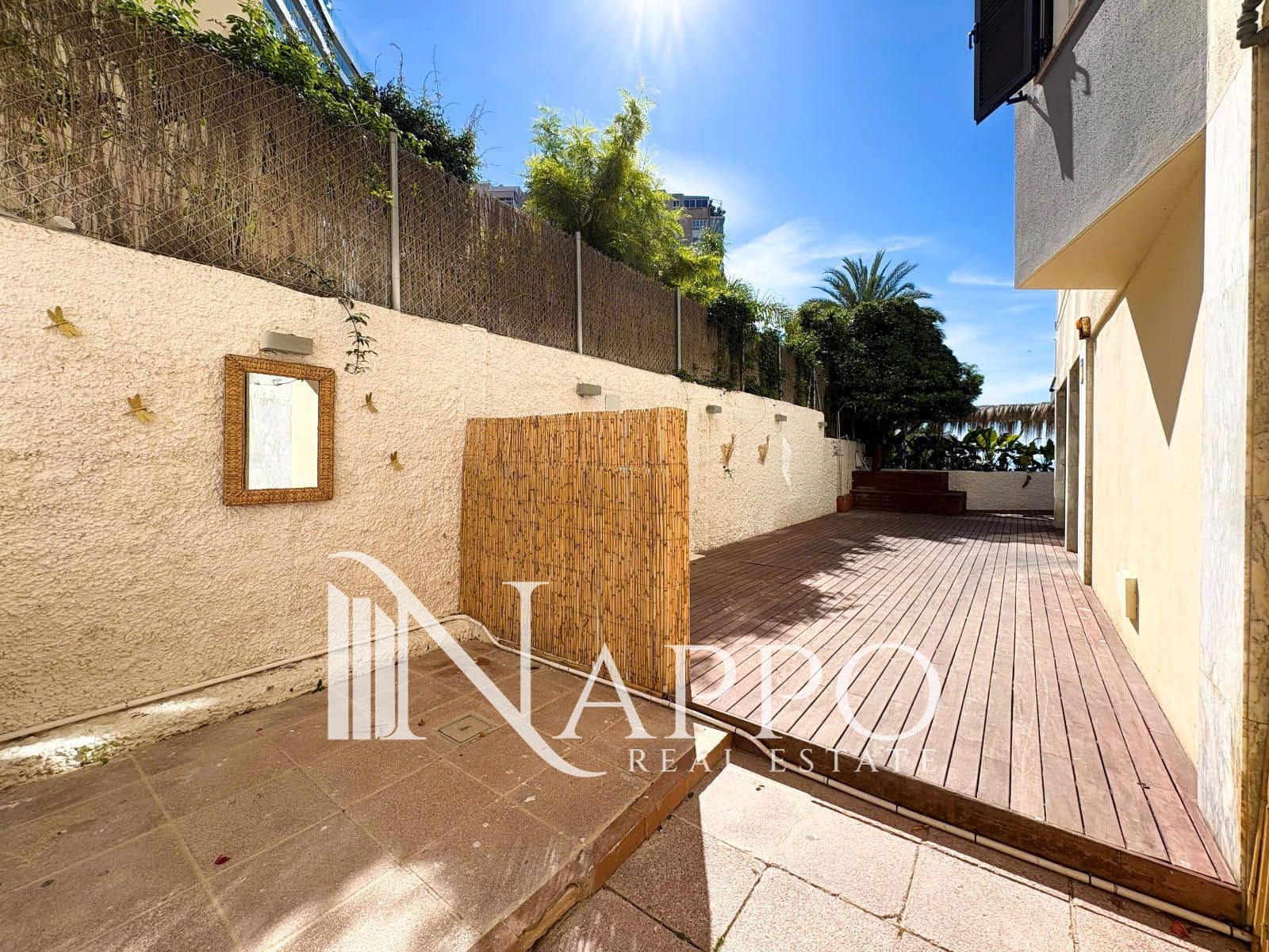 Piso de 2 habitaciones en Cala Mayor en venta con piscina - 587.000 € (Ref: 9802665)