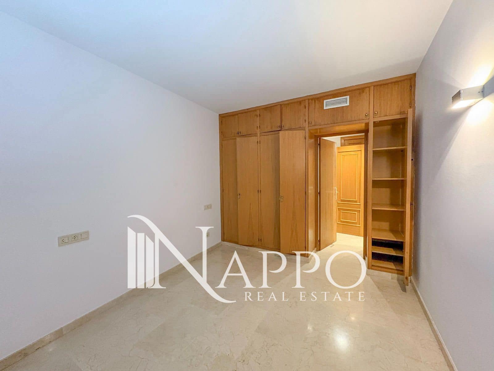 1 soverom Leilighet til salgs i Palma de Mallorca med svømmebasseng garasje - € 540 000 (Ref: 9802954)