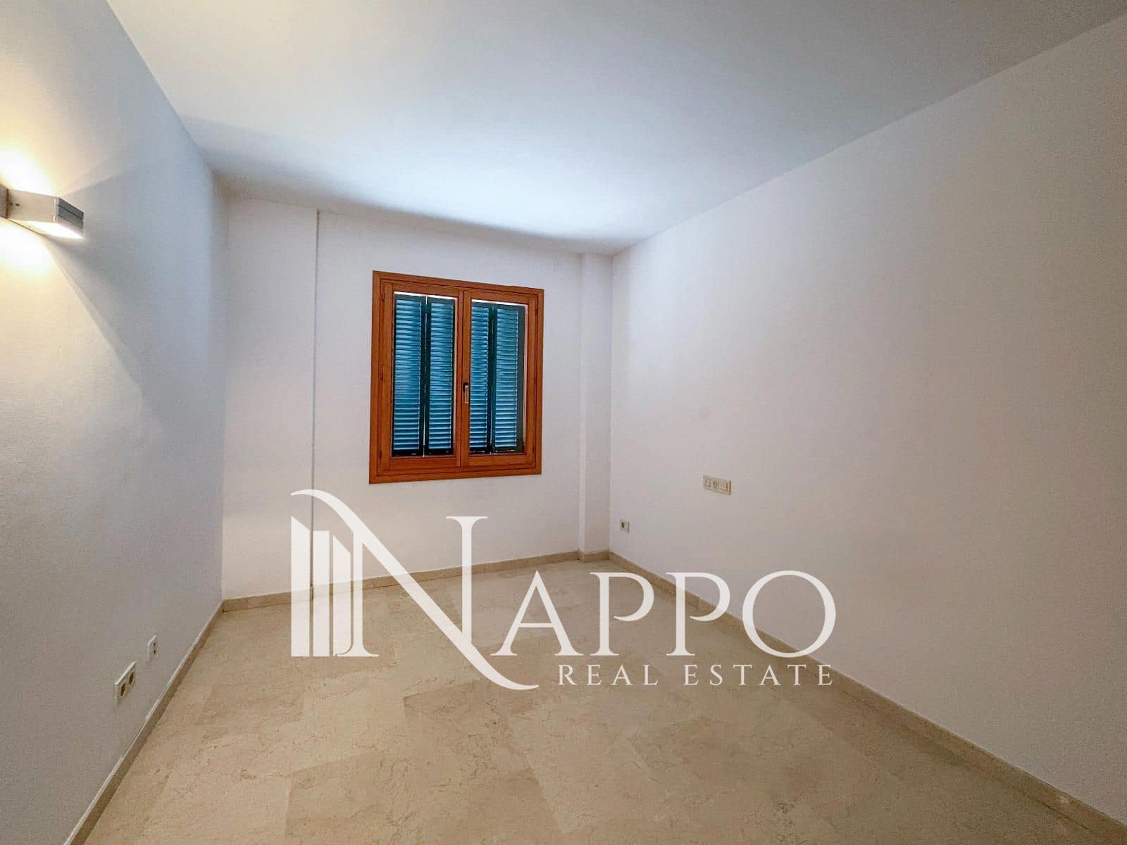 1 soverom Leilighet til salgs i Palma de Mallorca med svømmebasseng garasje - € 540 000 (Ref: 9802954)